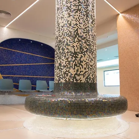 Olanesti & Medical Hotel 4*